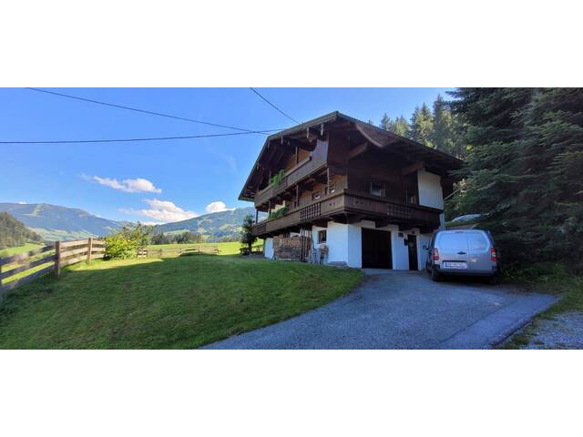 Immobilie in Reith im Alpbachtal - Einmalige Alleinlage! Hochwertiges Einfamilienhaus im Tiroler Stil auf über 900qm Grundstücksfläche. - Bild 1