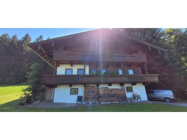 Immobilie in Reith im Alpbachtal - Einmalige Alleinlage! Hochwertiges Einfamilienhaus im Tiroler Stil auf über 900qm Grundstücksfläche. - Bild 2
