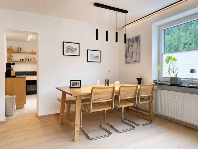 Immobilie in Finkenberg - Wohnen am Hochsteg | Modernisierte 3-Zimmer-Wohnung mit zwei Balkonen - Bild 2