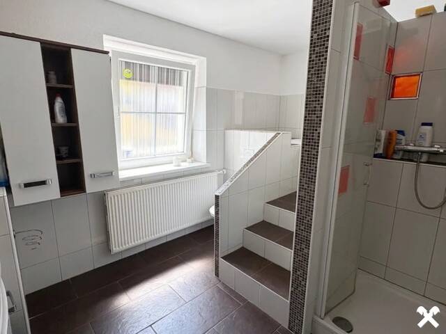 Immobilie in Geinberg - Saniertes Einfamilienhaus mit Charme in Aussichtslage - Bild 4