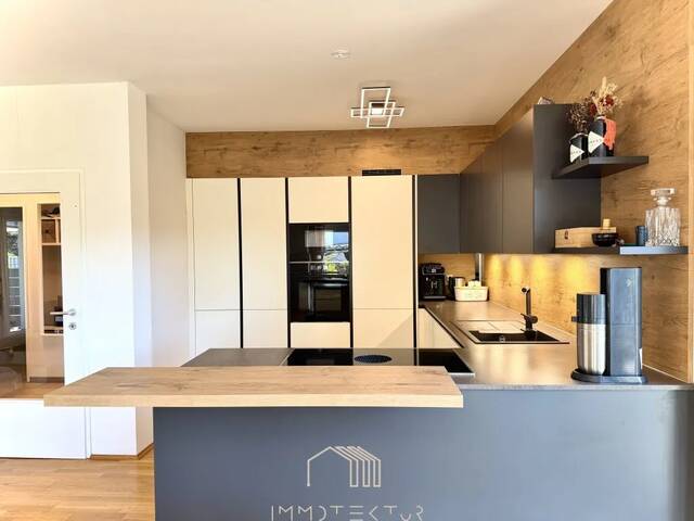 Immobilie in Riederhof - RUHELAGE: Exklusive 5-Zimmer-Wohnung mit Panoramablick, Balkon, zwei Stellplätzen und E-Ladestation in ruhiger Grünlage - Bild 2