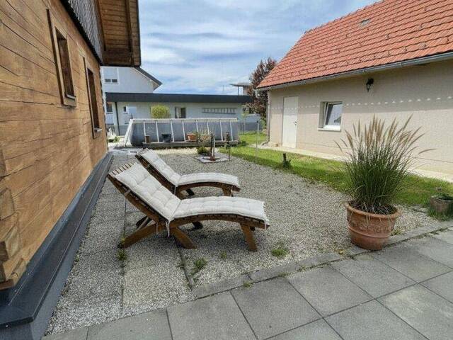 Immobilie in Obervogau - Obervogau - Charmantes Einfamilienhaus mit 4 Zimmern und einem 2ten kleinen Haus sowie Doppelcarport - vielseitig verwendbar! - Bild 3
