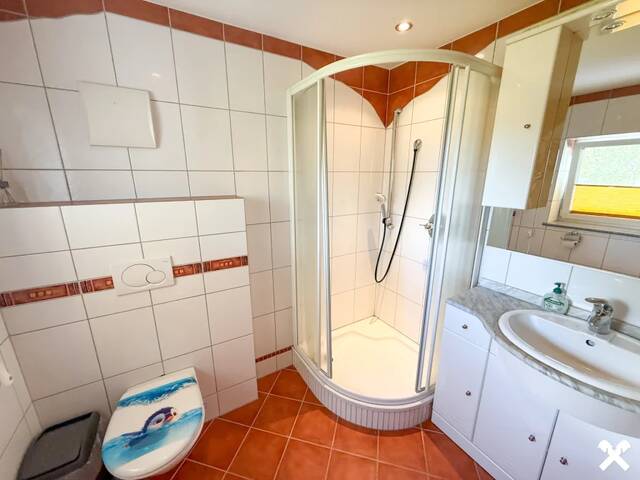 Immobilie in Herzogsdorf - Wohnen im Grünen - Einfamilienhaus mit Lebensqualität - Bild 4