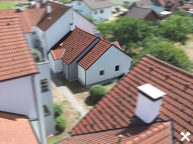 Immobilie in Persenbeug - Ebenerdiges Reihenhaus in Persenbeug-Gottsdorf - Donaunähe & Garten inklusive! - Bild 2