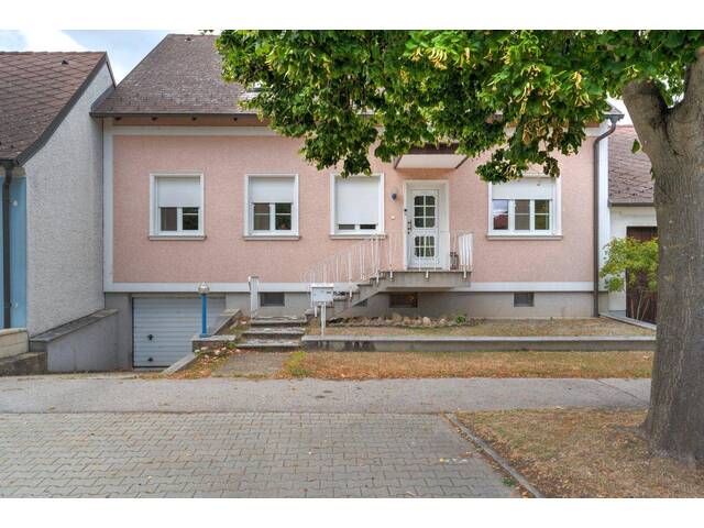 Immobilie in Breitensee - Großzügiges Mehrfamilienhaus * Tierhaltung möglich * landwirtschaftliche Grundstücke inklusive - Bild 1