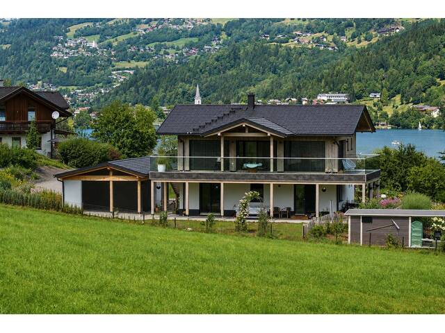 Immobilie in Feld am See - Exklusive Villa in Kärnten – Panoramablick auf Berge und Brennsee - Bild 0