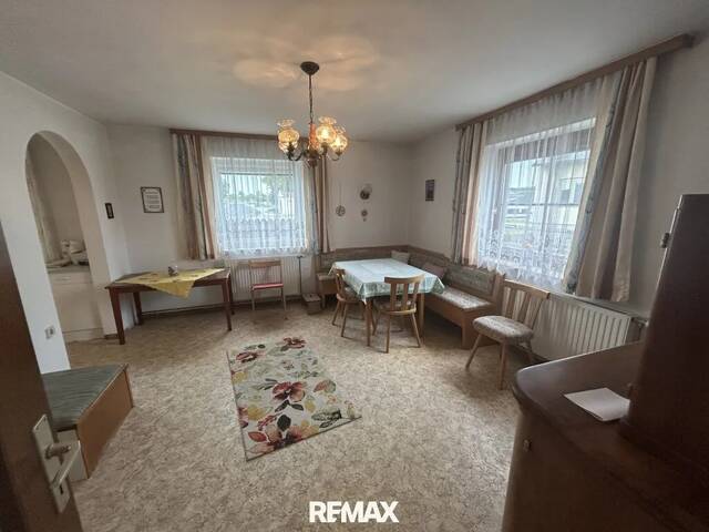 Immobilie in Kleinhadersdorf - Bungalow mit zentral begehbaren Räumen & Garage - Bild 2