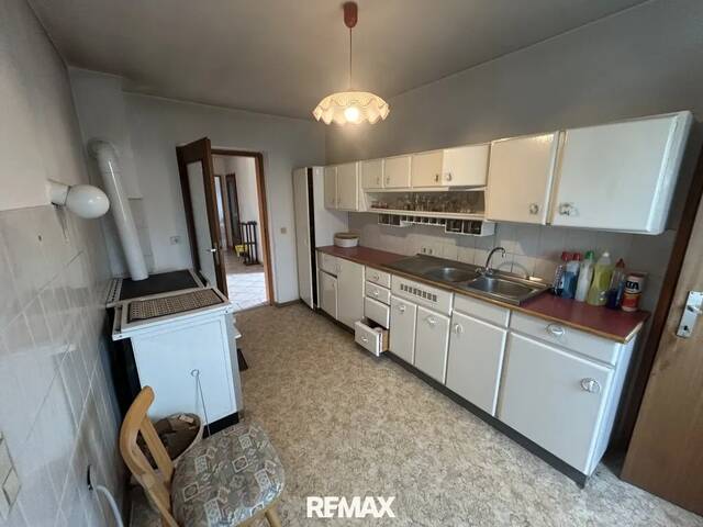 Immobilie in Kleinhadersdorf - Bungalow mit zentral begehbaren Räumen & Garage - Bild 3