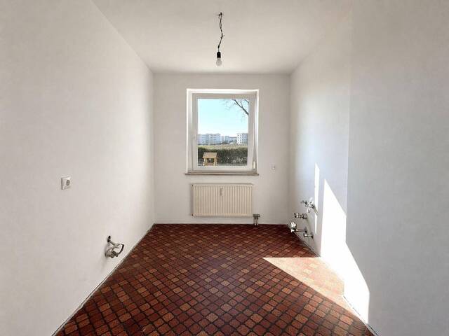 Immobilie in Leonding - Gemütliche Erdgeschosswohnung mit Balkon, Parkplatz & Keller! - Besichtigungstermine finden am 27.08.2026 statt. - Bild 2