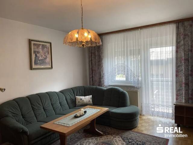 Immobilie in Utzenaich - Eine sehr gepflegte Wohnung mitten in Utzenaich sucht einen neuen Besitzer! - Bild 1