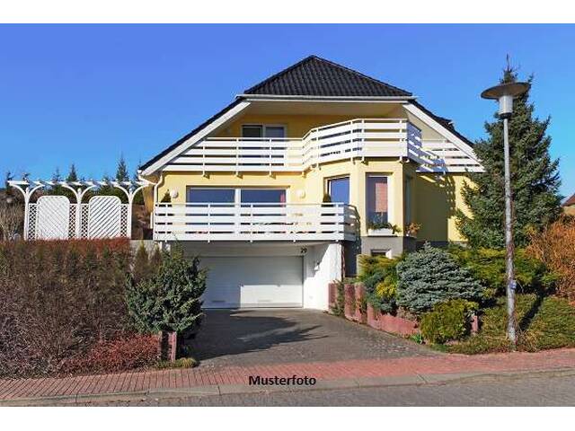 Immobilie in Katzelsdorf - Ihr privater Wellnessbereich - Einfamilienhaus mit Hallenbad, Sauna und Garage - Bild 0