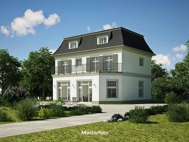 Immobilie in Trautmannsdorf an der Leitha - Moderne Architektenvilla mit Wellnessbereich und Schwimmbecken - Bild 0