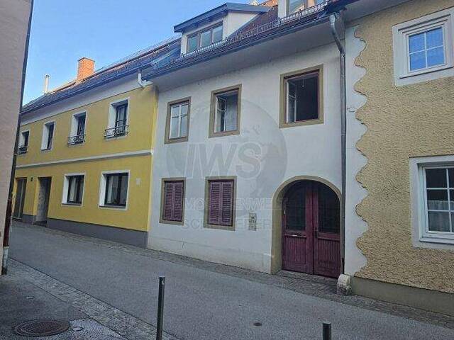 Immobilie in St. Veit an der Glan - Historisches Stadthaus mit besonderem Charme - Bild 1