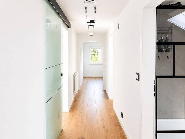 Immobilie in Mils - Hochwertig Renovierte 2,5 Zimmer 62 m² Wohnfläche + 12 m² Terrasse + 10 m² Keller - Bild 0