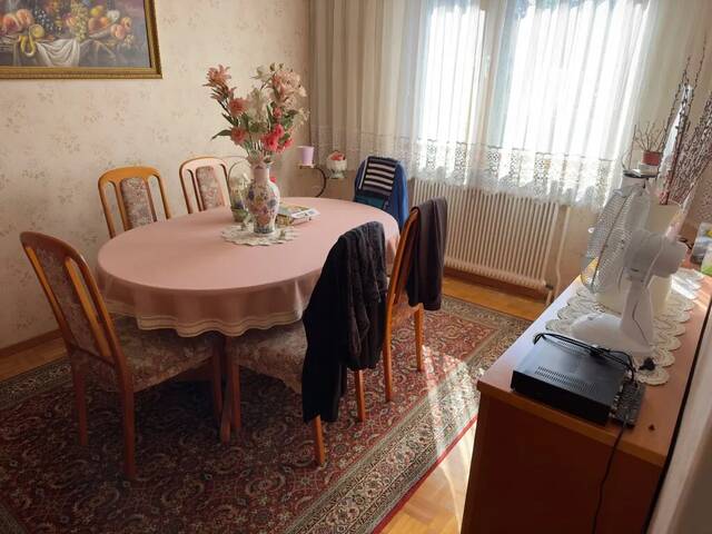 Immobilie in Schwechat - Haus in Schwechat mit großem Entwicklungspotenzial zum Verkauf - Bild 4