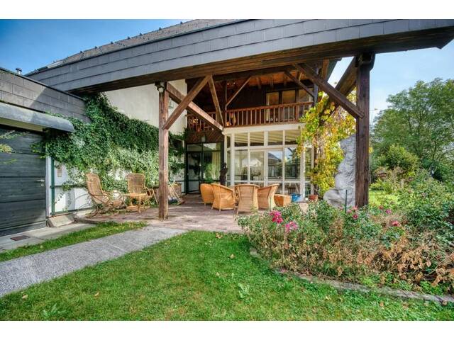 Immobilie in Vöcklabruck - Eine besondere Villa vom Hansjörg Eiblmayr Architekt mit einzigartigem Charakter und Potenzial - Bild 4