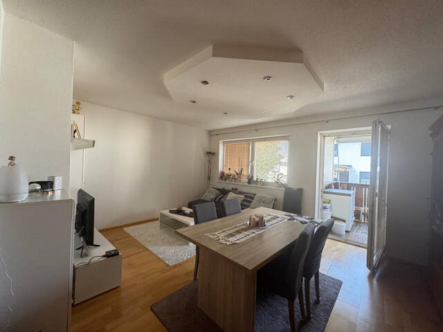 Immobilie in Buch - 4-Zimmer-Wohnung mit Loggia in Buch - Bild 3