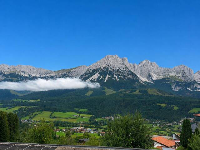 Immobilie in Ellmau - Freizeitwohnsitz und Ski in / Ski out mit Kaiserblick - Bild 0