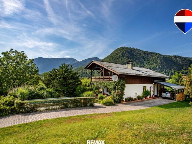 Immobilie in Bad Ischl - Ein- bis Zweifamilienhaus in zentrumsnaher Lage mit beeindruckendem Bergpanorama! - Bild 0