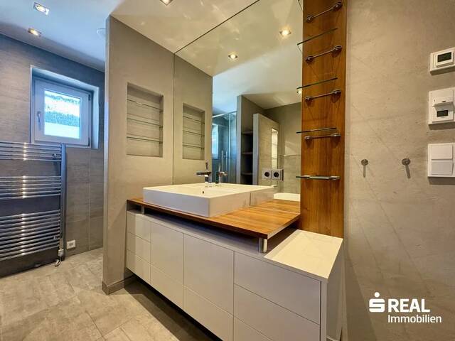 Immobilie in St. Johann in Tirol - Exklusive Maisonette-Wohnung in St. Johann in Tirol – Großzügiges Wohnen auf zwei Ebenen - Bild 3