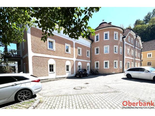 Immobilie in Thalheim bei Wels - ALTBAUCHARME - WOHNEN AUF ZWEI ETAGEN - INDIVIDUELL - Bild 0