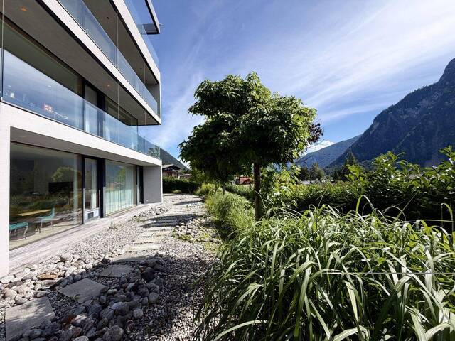 Immobilie in Maurach - Achensee: Luxuswohnung in der Architektenvilla der Superlative – Top W1 mit Seeblick, ca. 135 m² Wohnfläche, ca. 160 m² Privatgarten, ca. 25,18 m² Balkon & 2 Tiefgaragenstellplätze inklusive - Bild 4