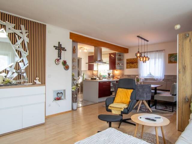 Immobilie in Brückl - Ein Bungalow zum Verlieben: sonnig und ruhig mit Garten - Bild 2