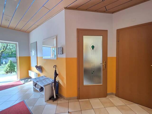 Immobilie in Leibnitz - Geräumiges Wohnhaus mit Potenzial in sehr guter und ruhiger Wohnlage - Bild 3