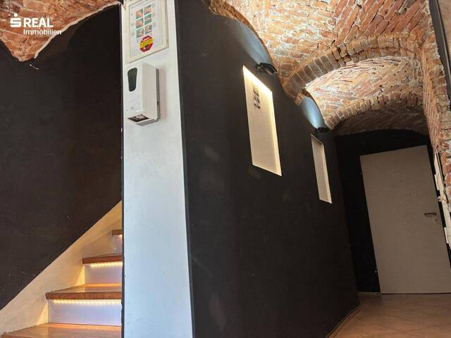 Immobilie in Deutschfeistritz - Altes Haus mit ausgewiesener Widmung im Kerngebiet (0,5 - 2,5) im Zentrum von Deutschfeistritz zum Fertigsanieren! - Bild 3