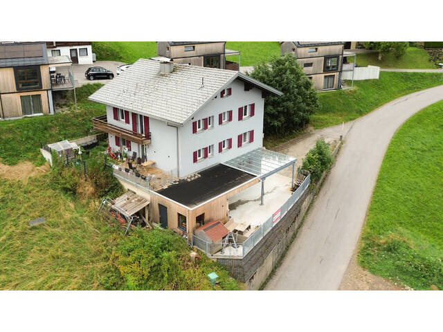 Immobilie in Raggal - Großzügiges Wohnhaus mit Einliegerwohnung, Werkstatt und viel Potenzial - Bild 2
