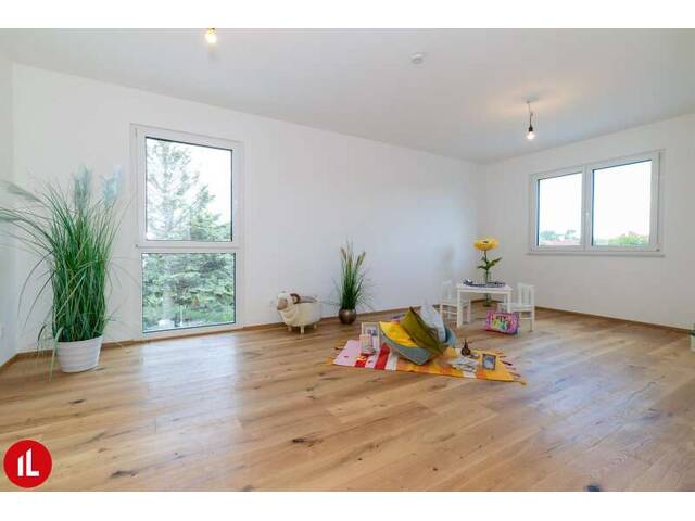 Immobilie in Ebergassing - NEUBAUHAUS MIT GARTEN | RUHIGER EINSTIEG IN DEN LEINER PARK - Bild 2