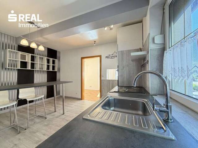 Immobilie in Bruck an der Leitha - Ein Zuhause für die ganze Familie – mit Garten, Keller, viel Platz und ganz viel Potenzial - Bild 4