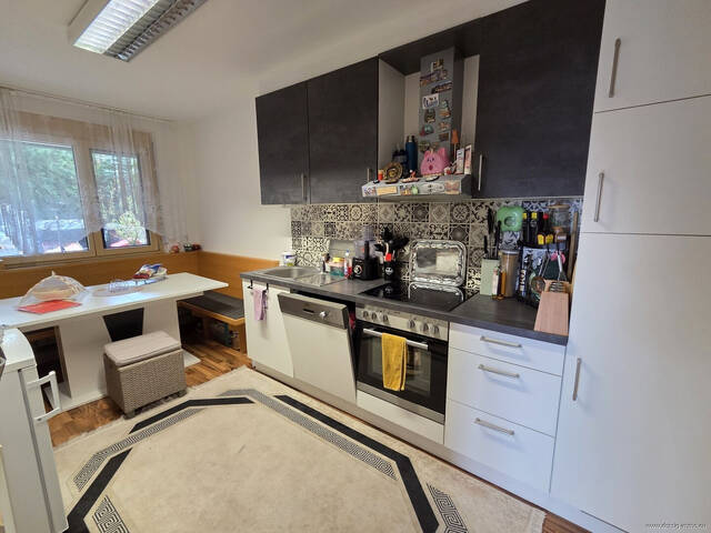 Immobilie in Höchst - In top Lage: 3,5-Zimmer-Wohnung mit 82,5m², großzügiger Terrasse und Tiefgaragenplatz in Höchst - Bild 3