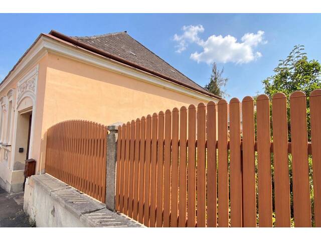 Immobilie in Groß-Siegharts - Altes Stadthaus mit Garten und Entwicklungspotenzial - Bild 1