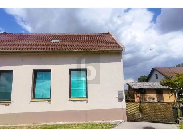 Immobilie in Eggendorf - Preisreduktion! ZUM WACHKÜSSEN - KOMPAKTES HAUS MIT GARTEN UND SCHUPPEN - Bild 3