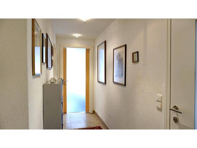 Immobilie in Attnang-Puchheim - Zinshaus mit 3 bezugsfreien Einheiten, 290 m², Zentrum Attnang-Puchheim - Bild 2