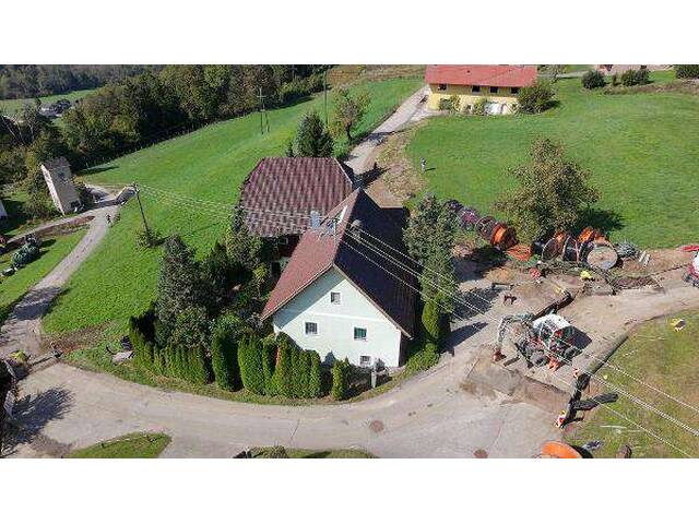 Immobilie in Sittersdorf - Charmantes gepflegtes Wohnhaus mit großzügigem Wirtschaftsgebäude ( Nebengebäude) samt kleiner Werkstatt, nähe Klopeinersee/Turnersee - Bild 3