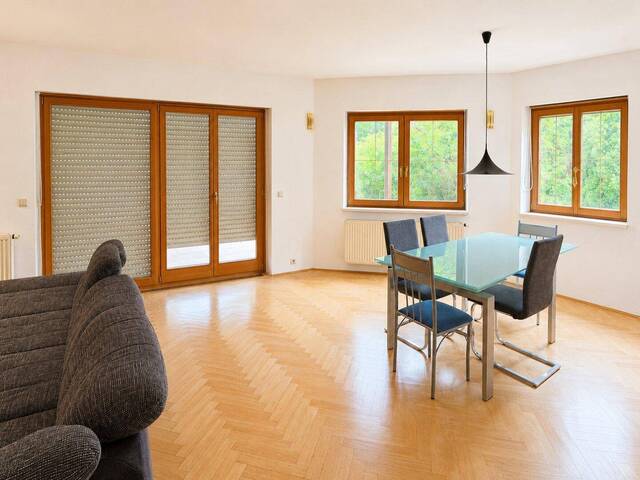 Immobilie in Scharndorf - Viel Freiraum fürs Familienleben - Einfamilienhaus auf 1.337 m² Grund - Bild 3
