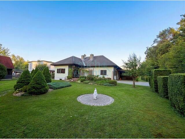 Immobilie in Kalsdorf bei Graz - Wohnen im Grünen - großzügiger Bungalow auf rund 1.000 m² Grundstück in Kalsdorf - Bild 0