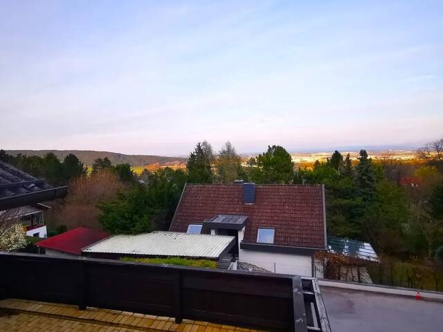 Immobilie in Wöllersdorf - Tolles Zweifamilienhaus in absoluter Ruhelage mit wunderbarem Weitblick - Bild 0