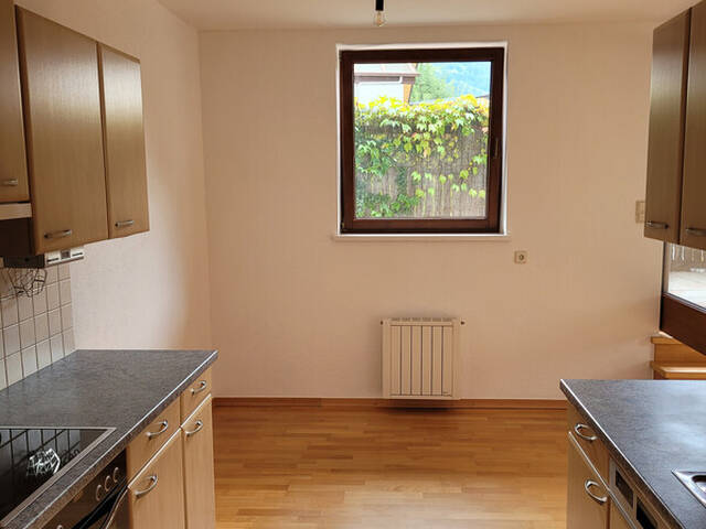 Immobilie in Mils bei Imst - Mils bei IMST: Schöne und sonnige 3 Zimmerwohnung (77,26 m²) im Erdgeschoss mit Terrasse (ca. 29 m²) und Kellerabteil und Autoabstellplatz - Bild 4