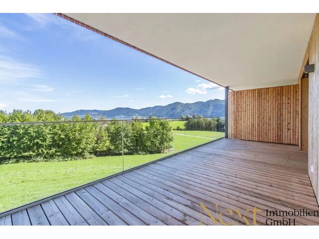 Immobilie in Nußdorf am Attersee - Dachgeschosswohnung mit herrlichem Ausblick nahe dem Attersee - Bild 2