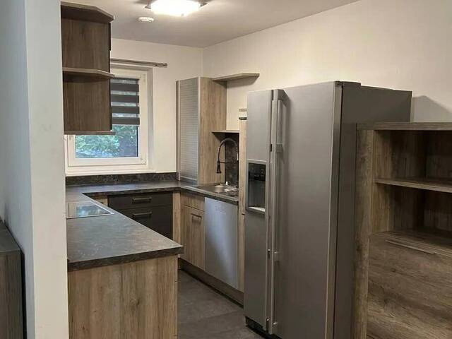 Immobilie in Kirchschlag bei Linz - Neuwertiges Reihenhaus mit Garten, Terrasse und Garage in Kirchschlag - Bild 3