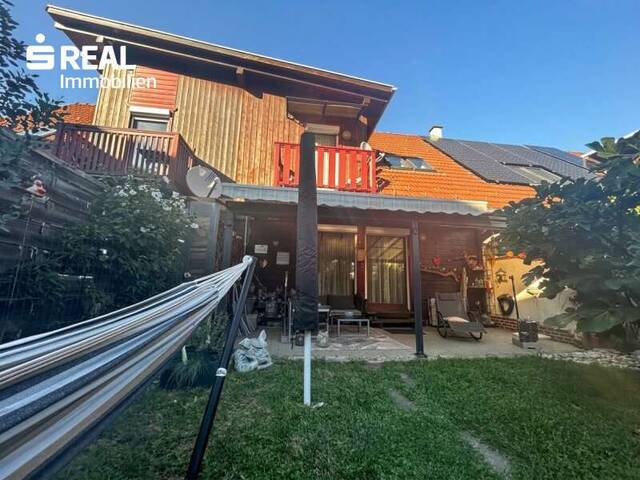 Immobilie in Pirka - Charmantes Reihenhaus in Pirka, 90m², ideal für Familien oder Anleger - Bild 1