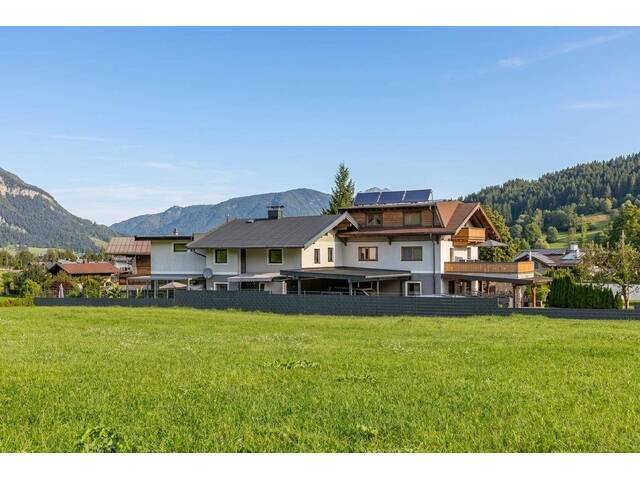Immobilie in St. Johann in Tirol - Mehrfamilienhaus mit 4 Wohneinheiten - Bild 0