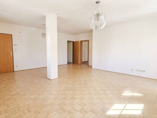 Immobilie in Seeboden am Millstätter See - Großzügige 3-Zi Maisonette in Seeboden, 156 m², 2 Bäder, 2 Küchen, 3 WC´s, 1 Parkplatz, top Lage! - Bild 2