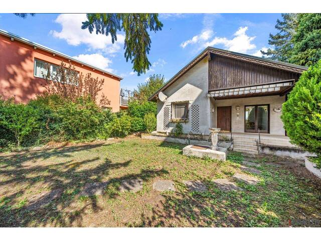 Immobilie in Bisamberg - Bisamberg I charmantes Einfamilienhaus I Gartenhütte I rund 420m² Grundstücksfläche I Ausbau möglich I zwischen Korneuburg und Langenzersdorf - Bild 1