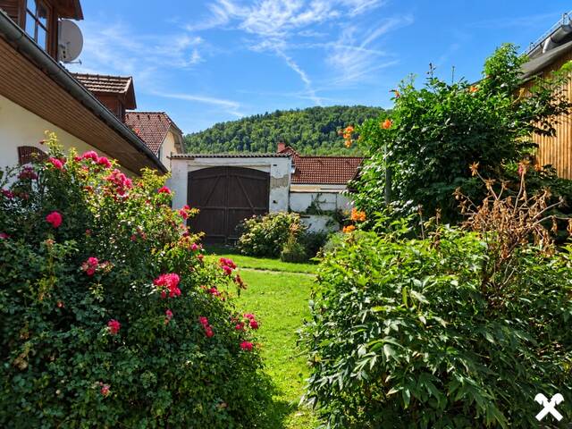 Immobilie in Seebenstein - EHEM. BAUERNHAUS MIT GARTEN UND NEBENGEBÄUDEN! - Bild 1