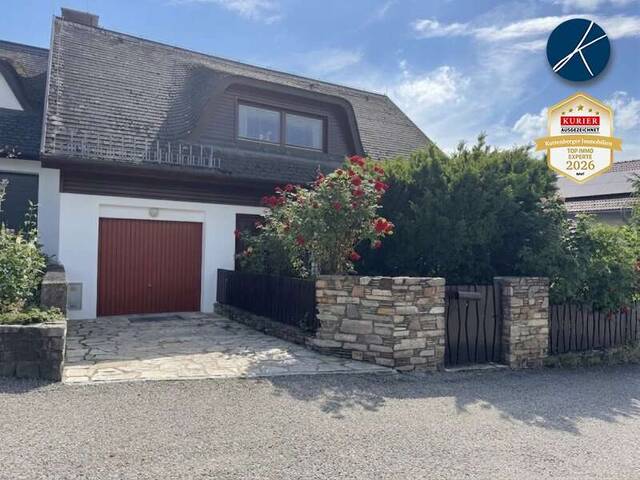 Immobilie in Hollenburg - Großzügiges Haus mit viel Potenzial - Hollenburg - Bild 0