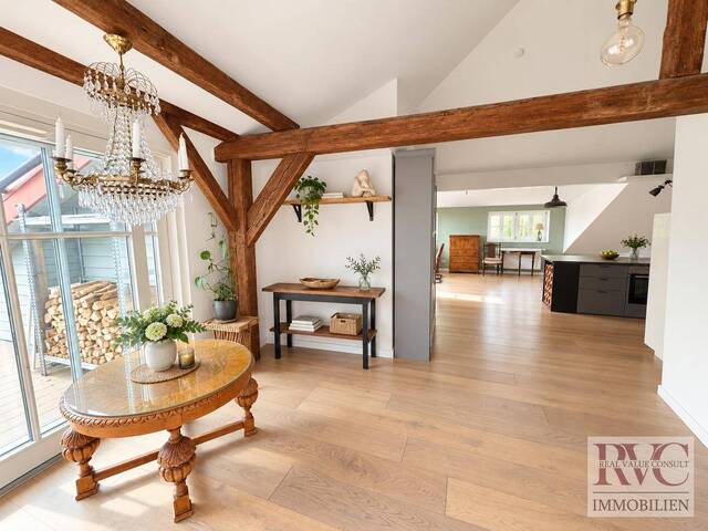 Immobilie in Oberndorf bei Salzburg - Außergewöhnliche Dachgeschosswohnung in Laufen mit Charme und zwei Dachterrassen - Bild 0